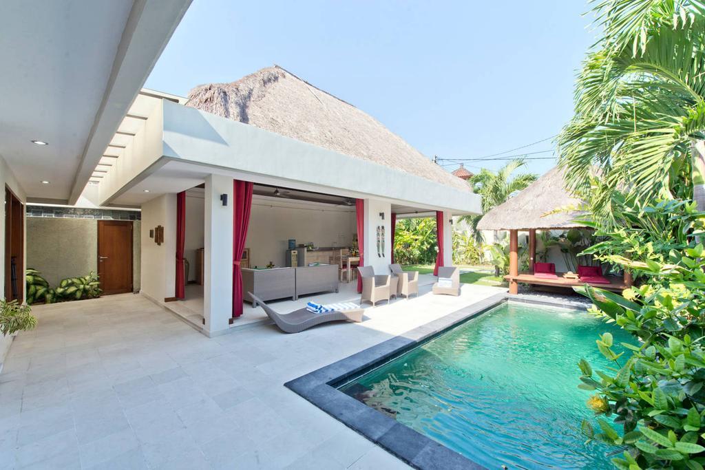 Warna Warni Villa Legian (Bali)
