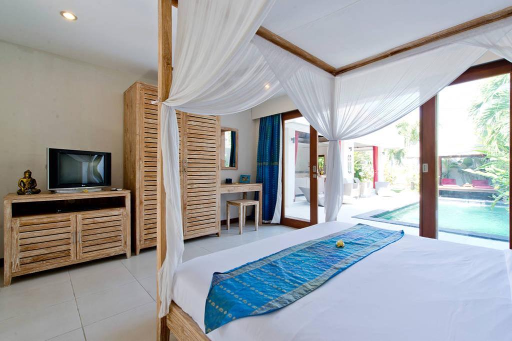 Warna Warni Villa