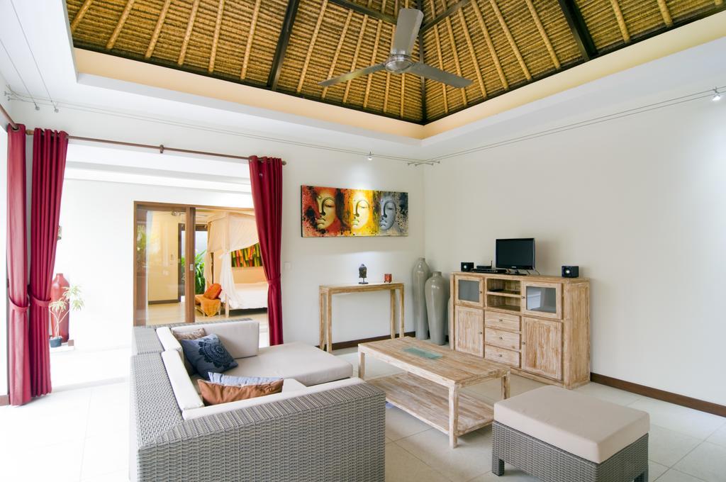 Warna Warni Villa *