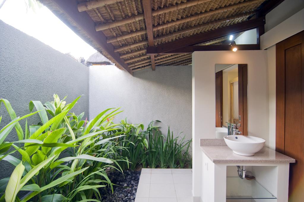 Warna Warni Legian (Bali)