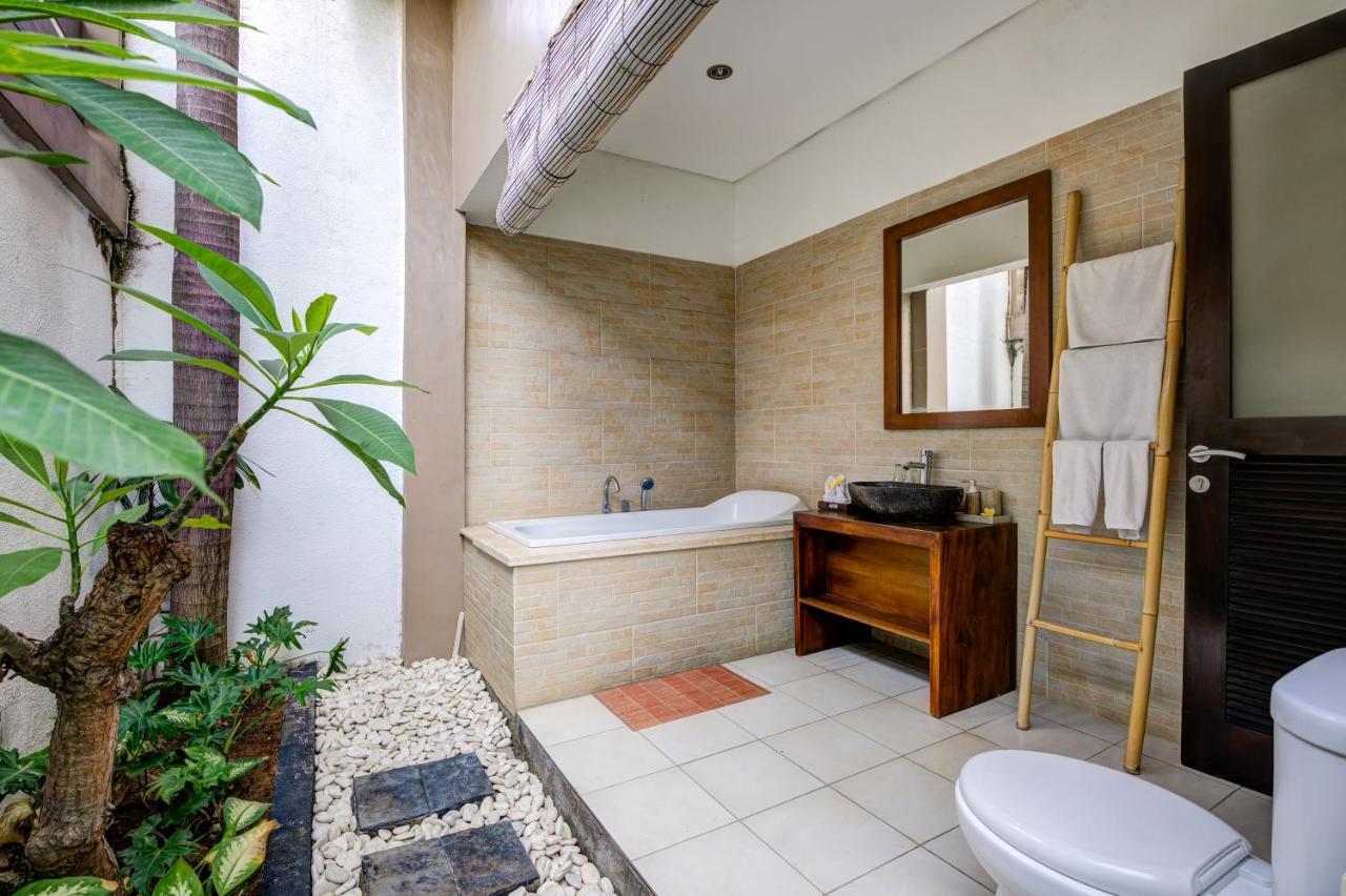 Villa Raka Managed By Manara Legian (Bali)