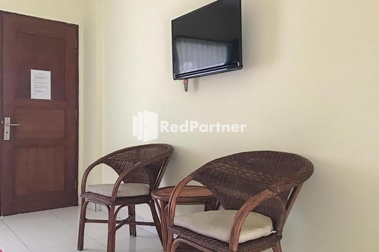 Mesari Redpartner Near Hotel