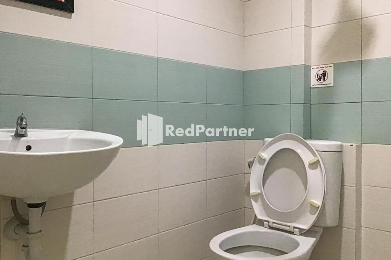 Hotel Mesari Redpartner Near Legian (Bali)