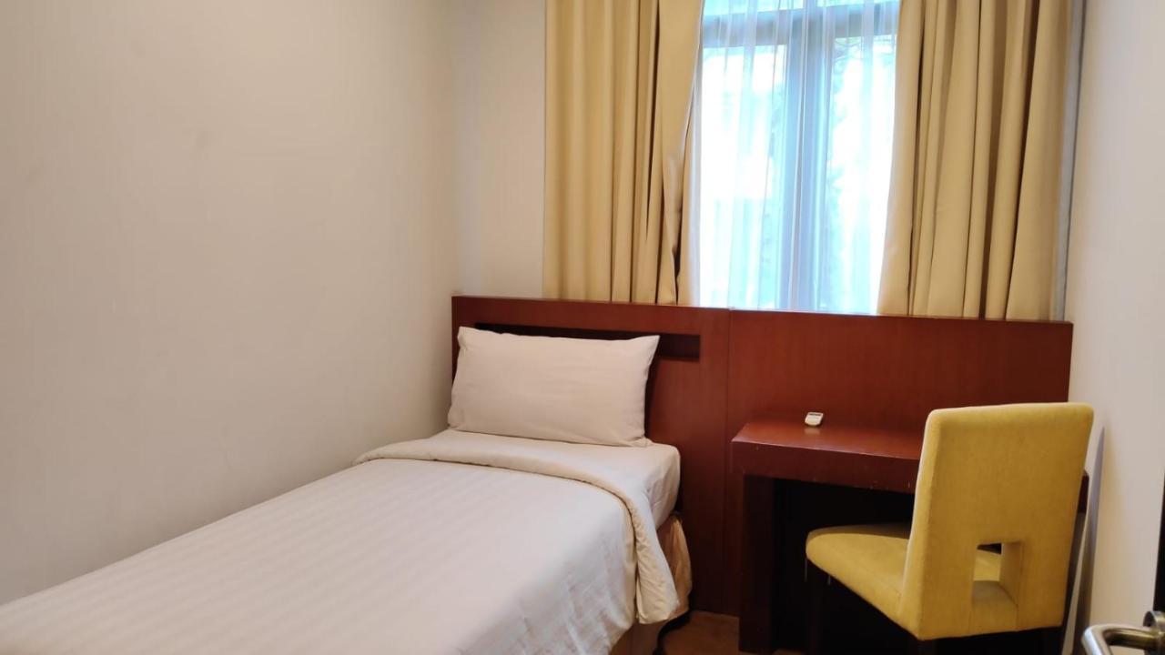 Grand Kuta And Legian (Bali)