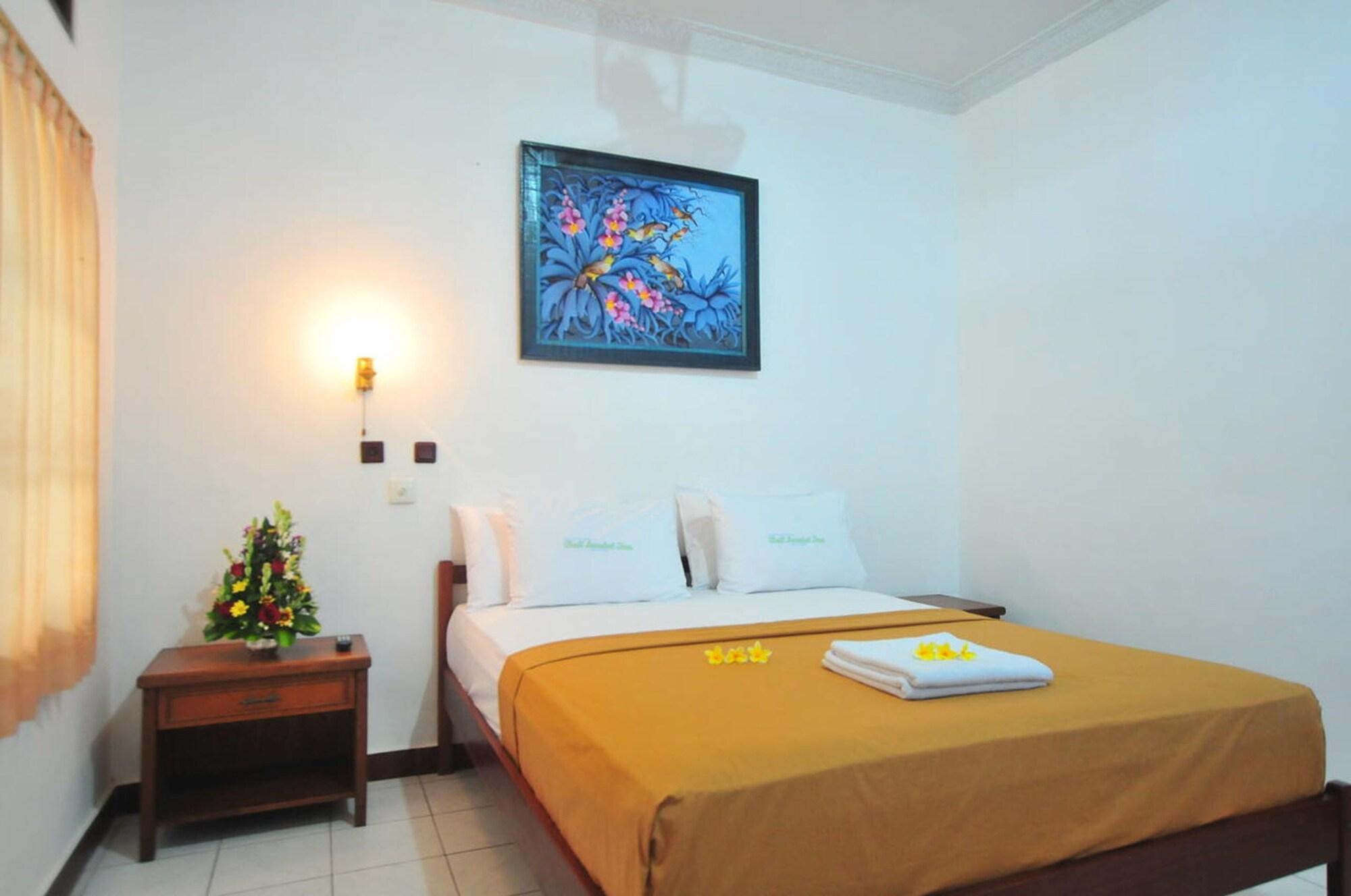 Sandat Hotel