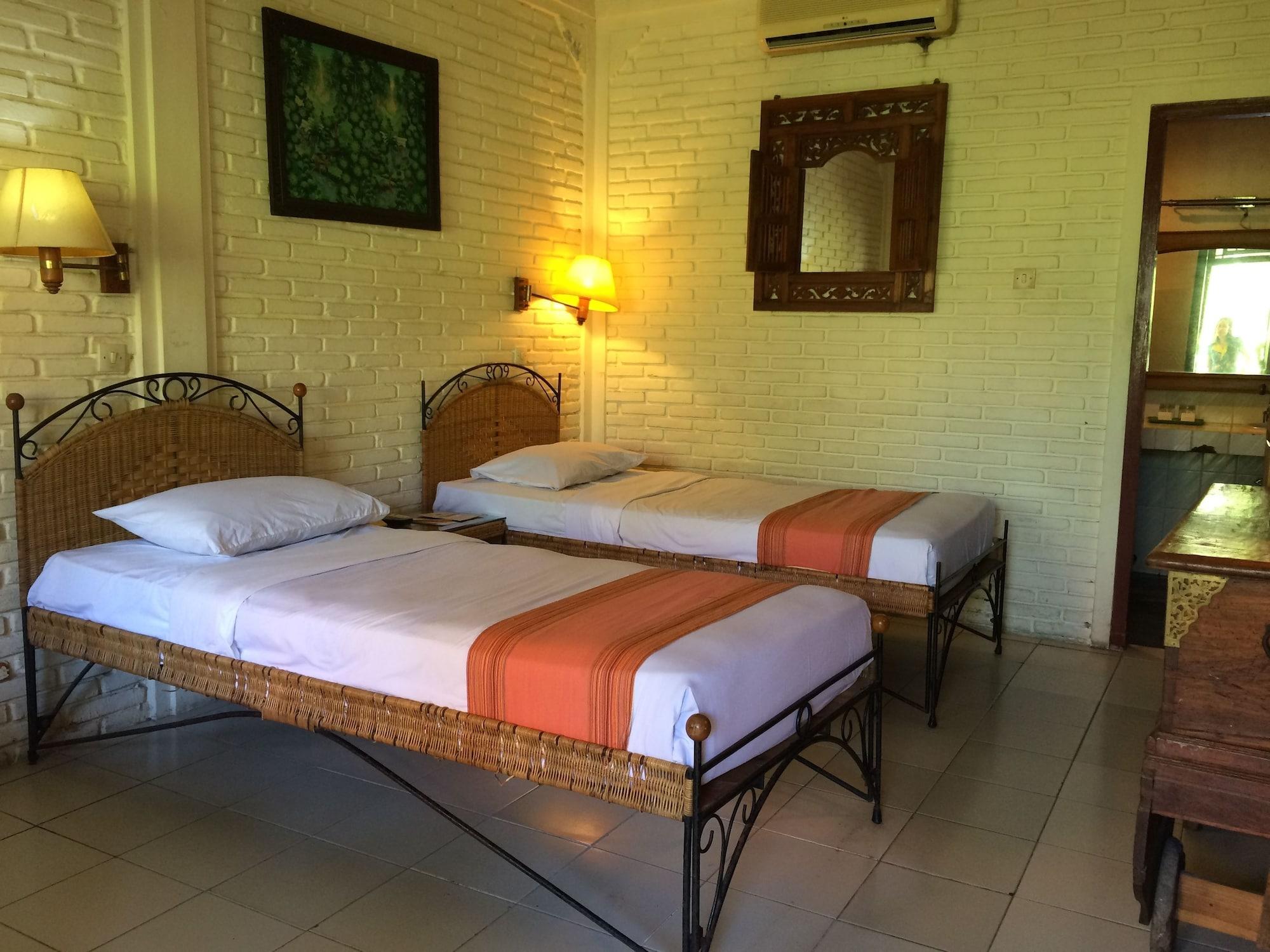 Hotel Restu Bali 3*