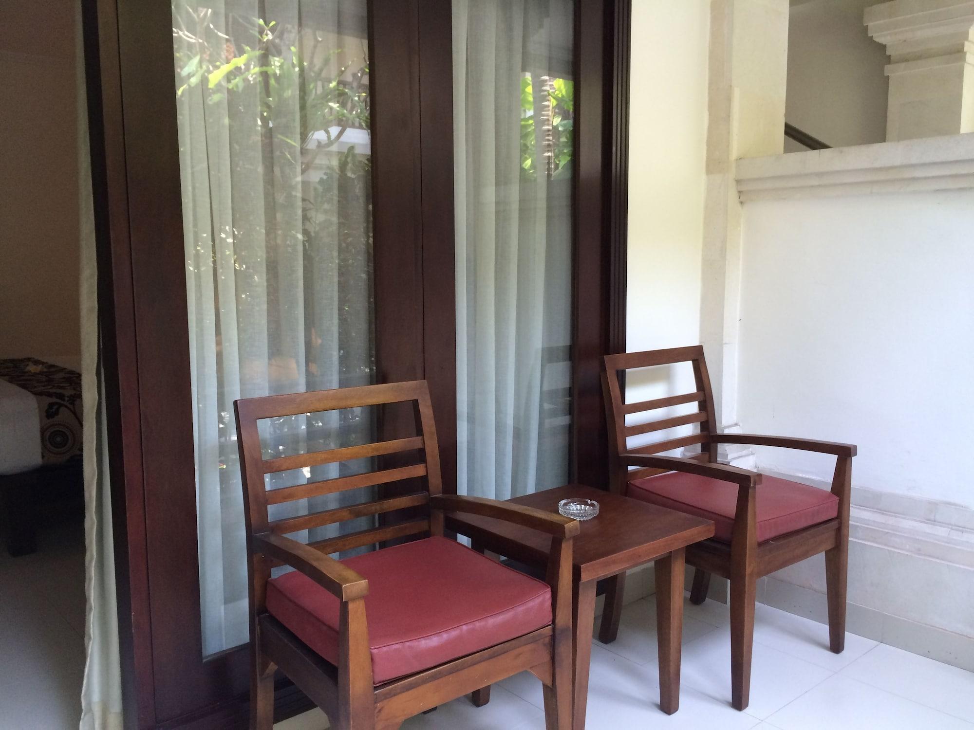 Hotel Puri Raja 4*