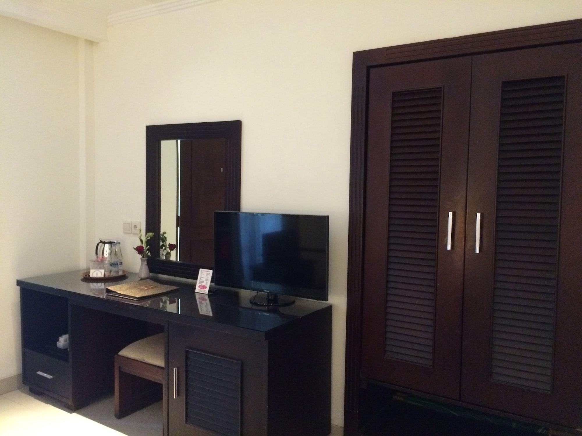 Hotel Puri Raja Legian (Bali)