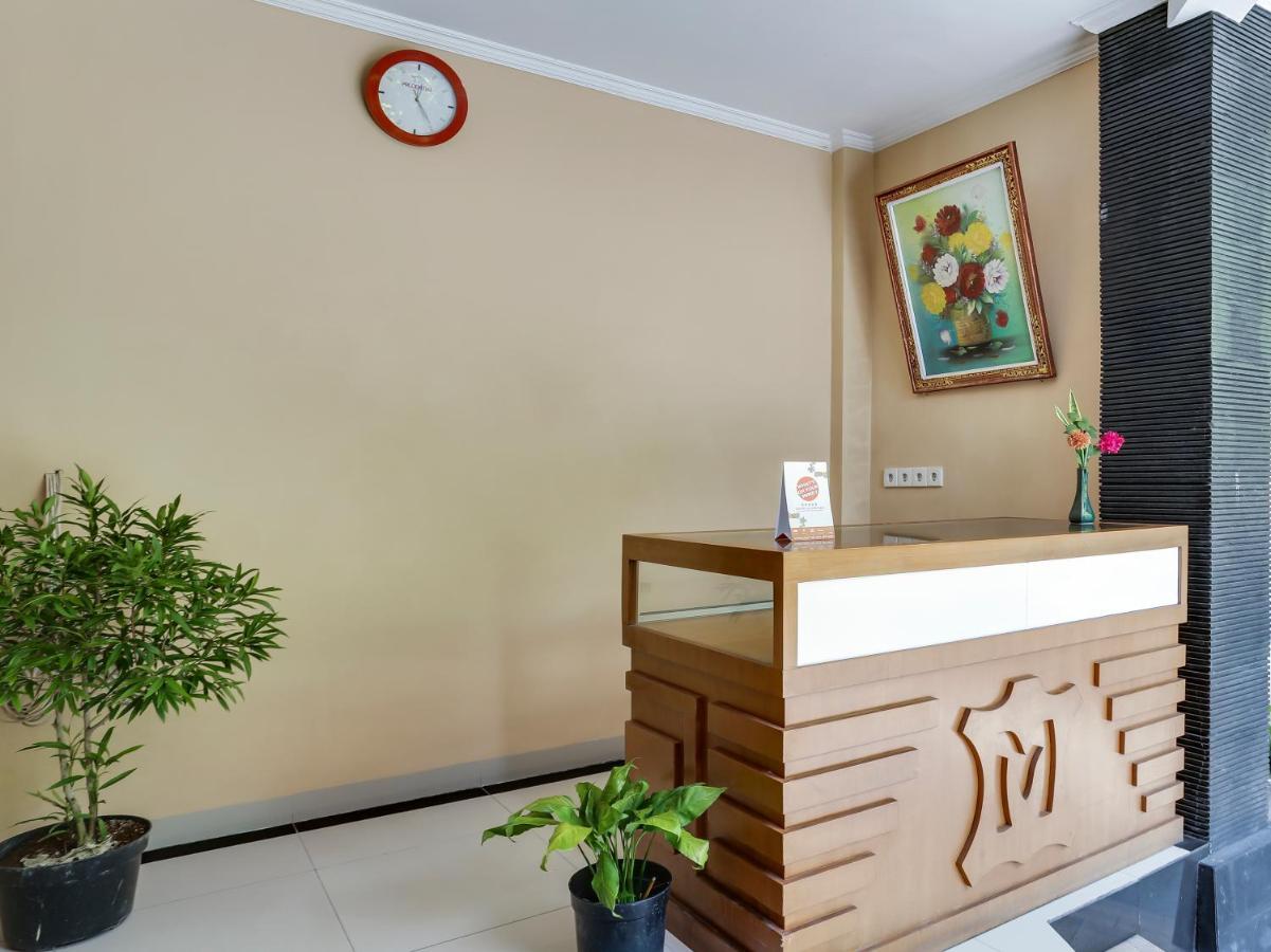 Oyo Flagship 90966 Moreno Homestay Legian (Bali)