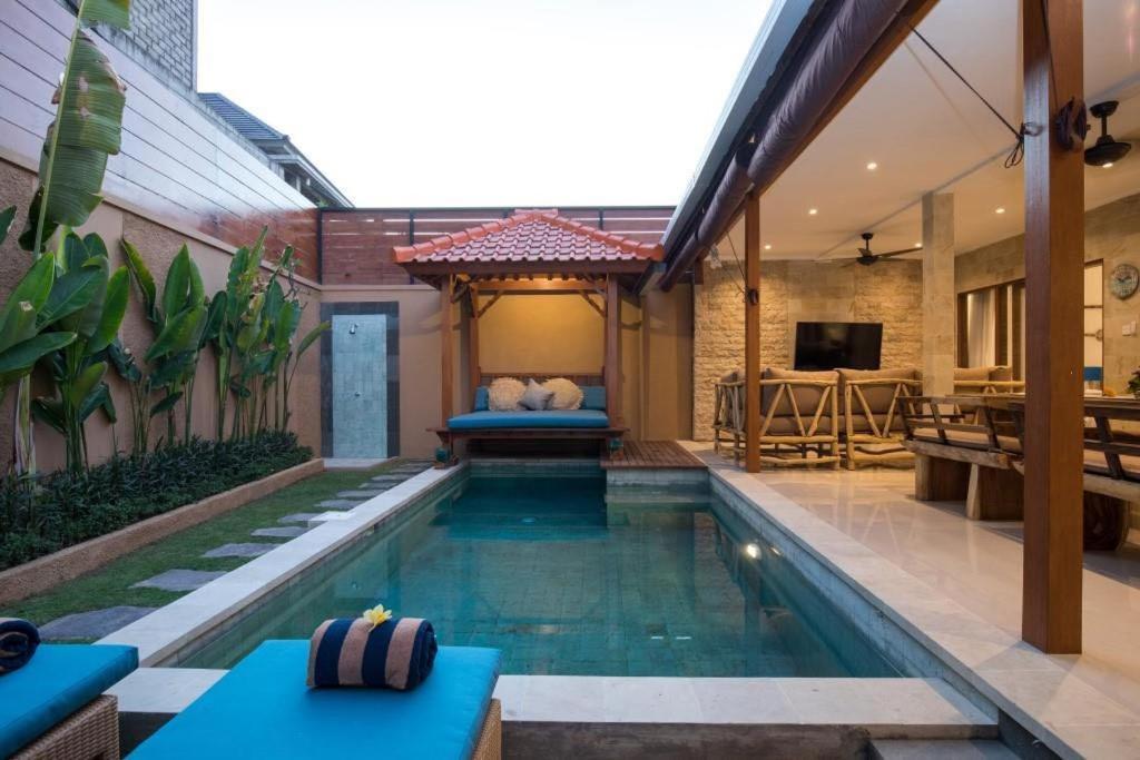 Relax Bali Villa *
