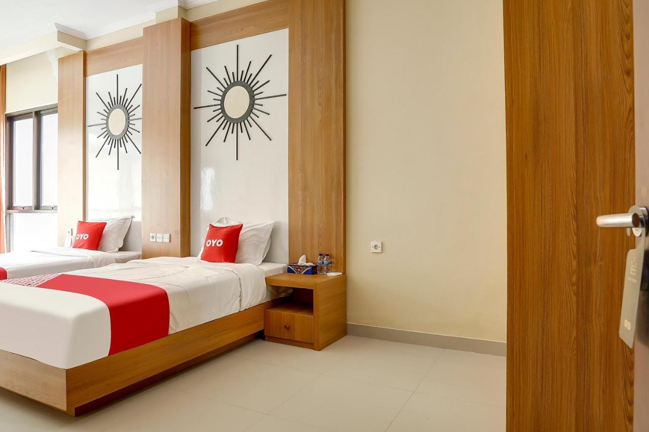Oyo Flagship 90966 Moreno Homestay