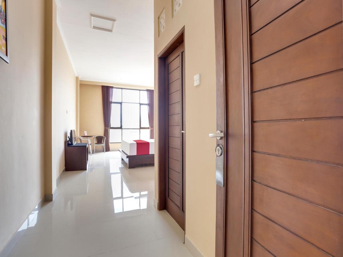 Oyo Flagship 90966 Moreno Homestay