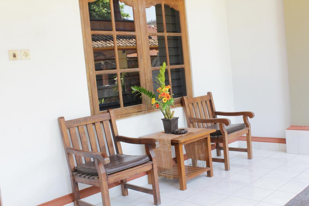 Guest house Mangga Bali 2*