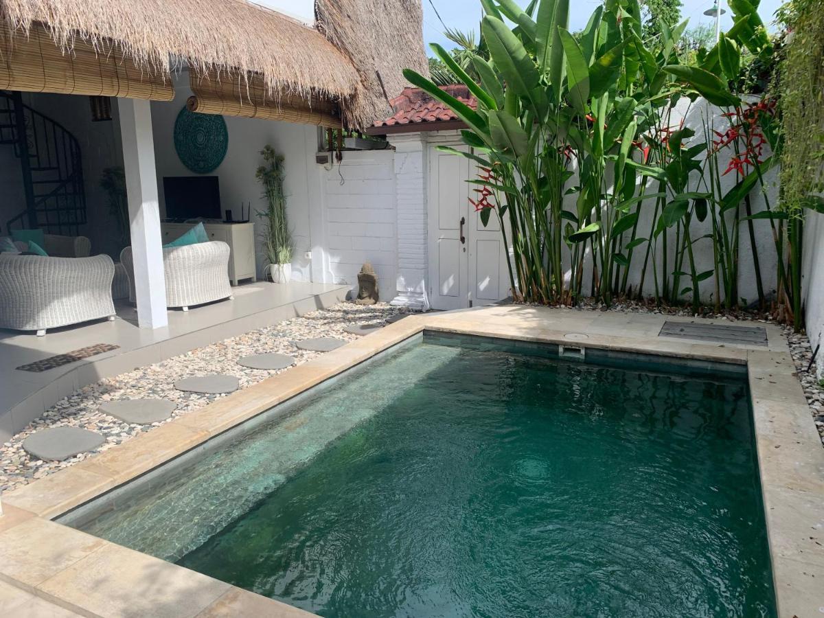 Tiga Pantai Villa