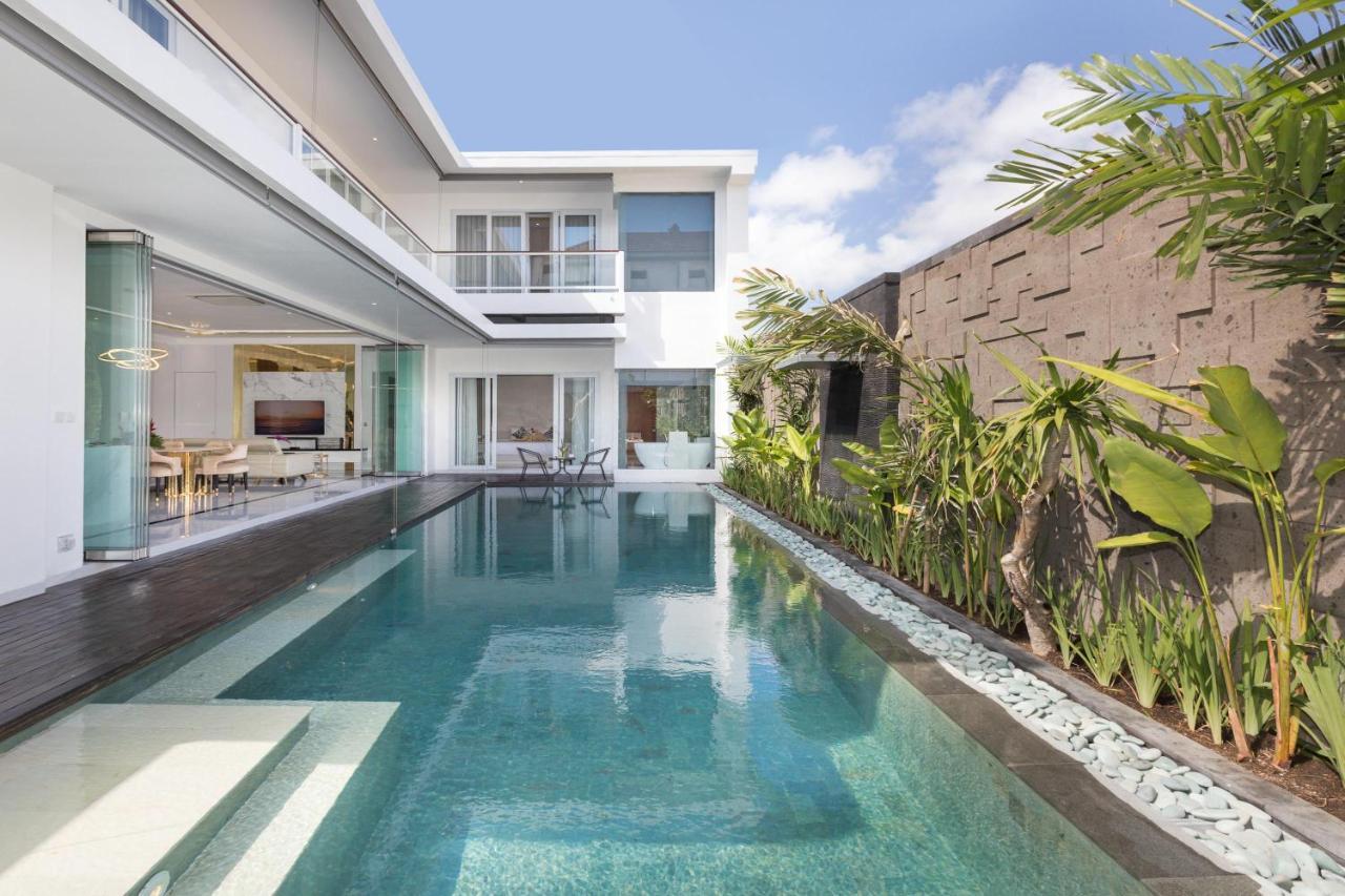 Louis Seminyak By Nagisa Bali * Legian (Bali)