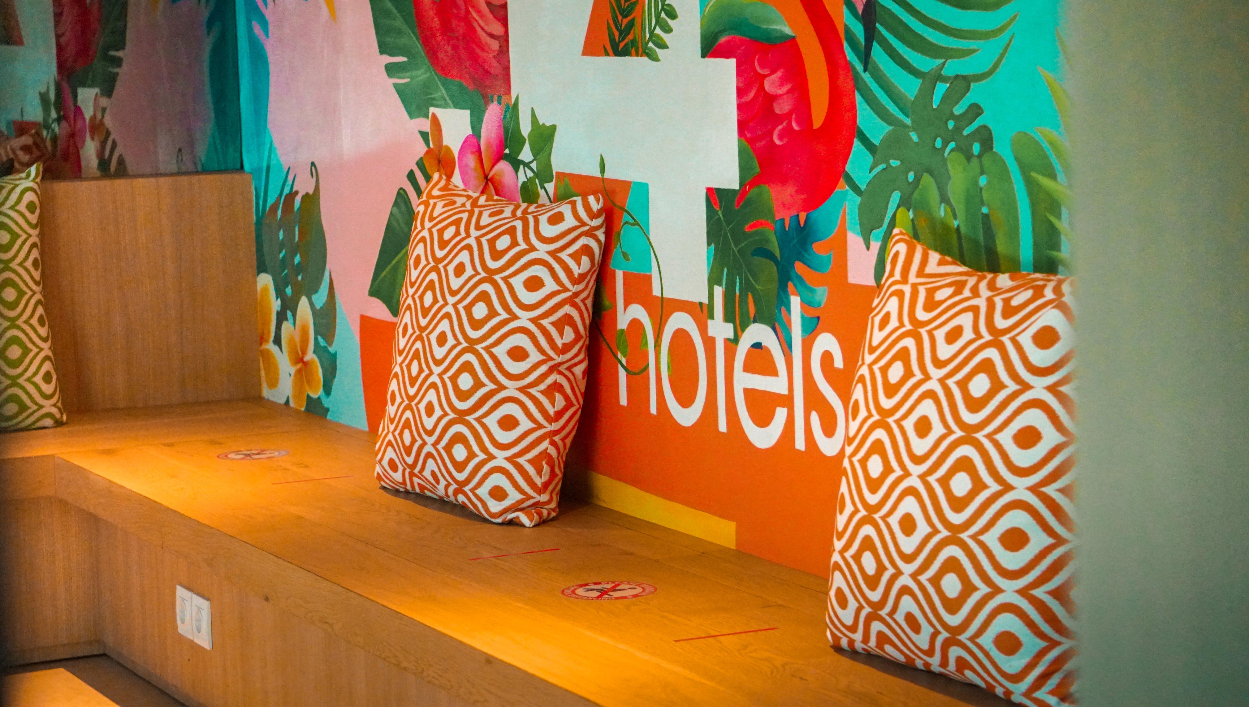 Hotel J4