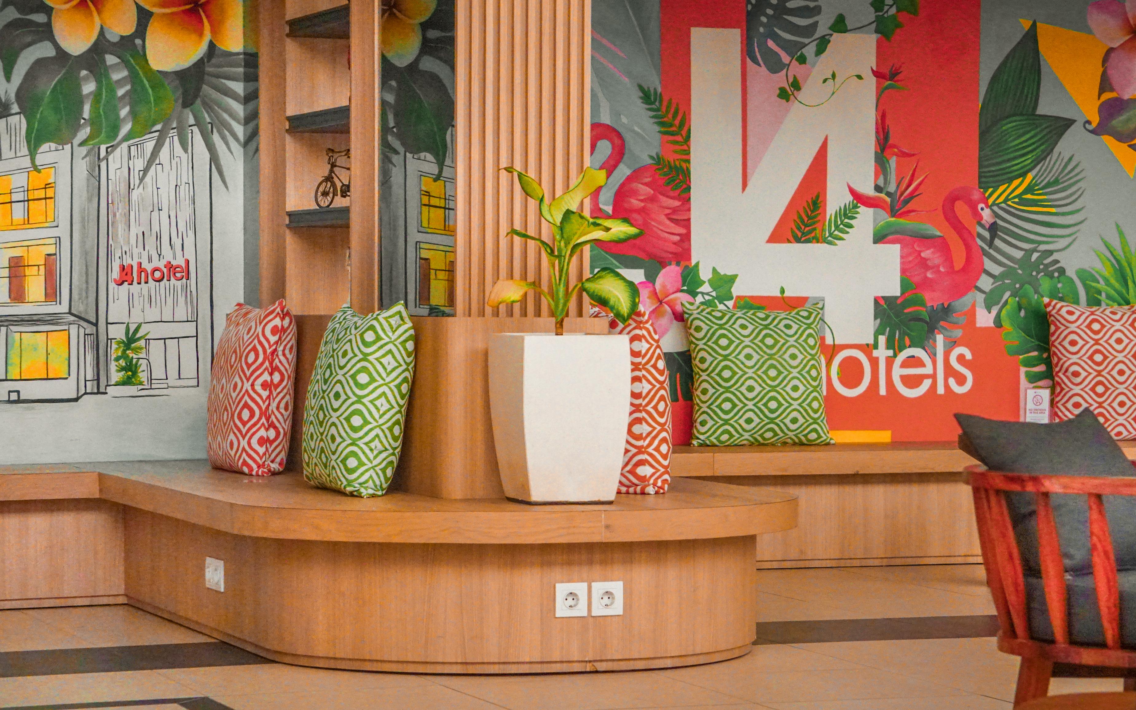 J4 Hotel Legian (Bali)