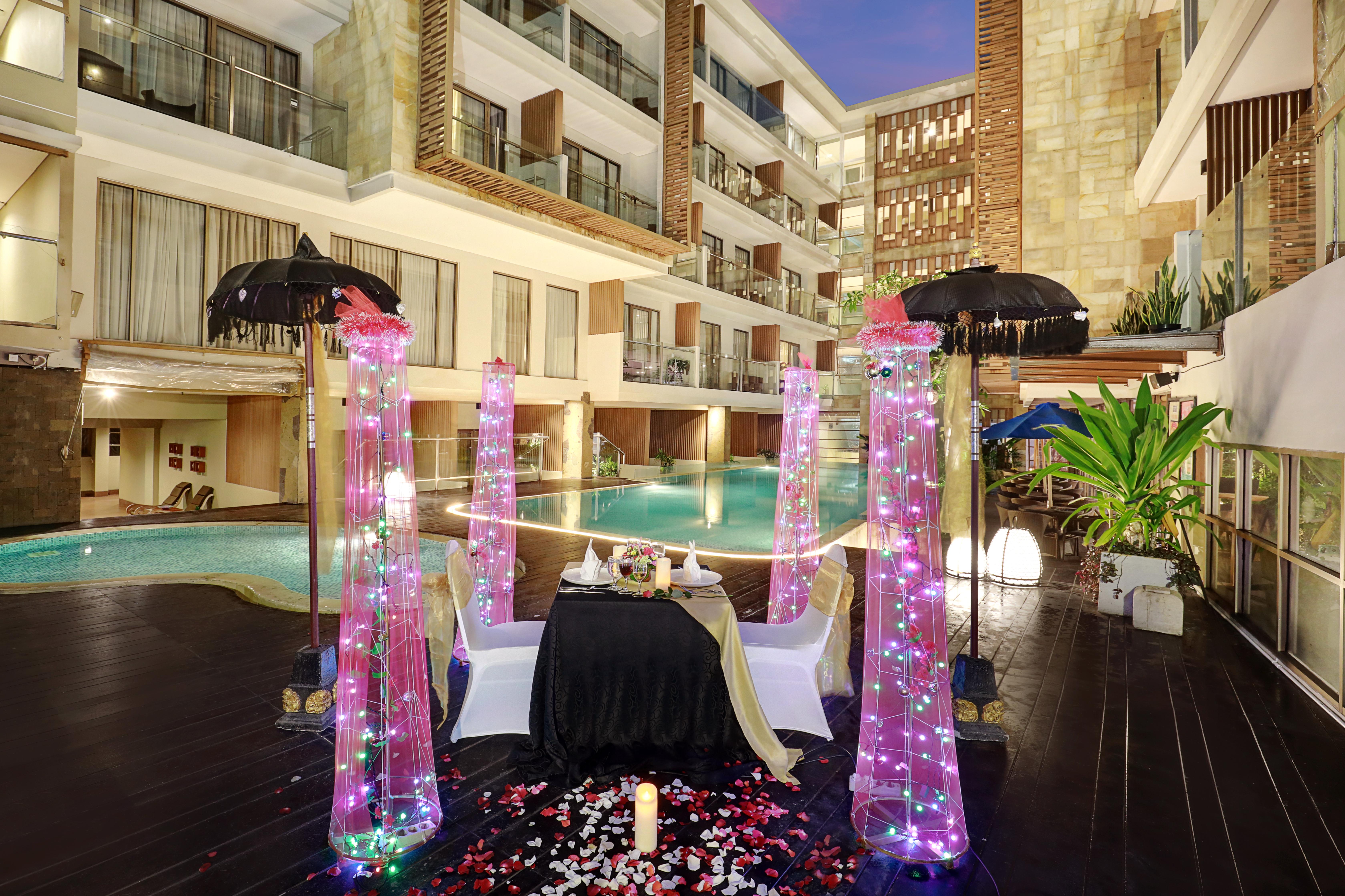 Harper Kuta By Aston Hotel