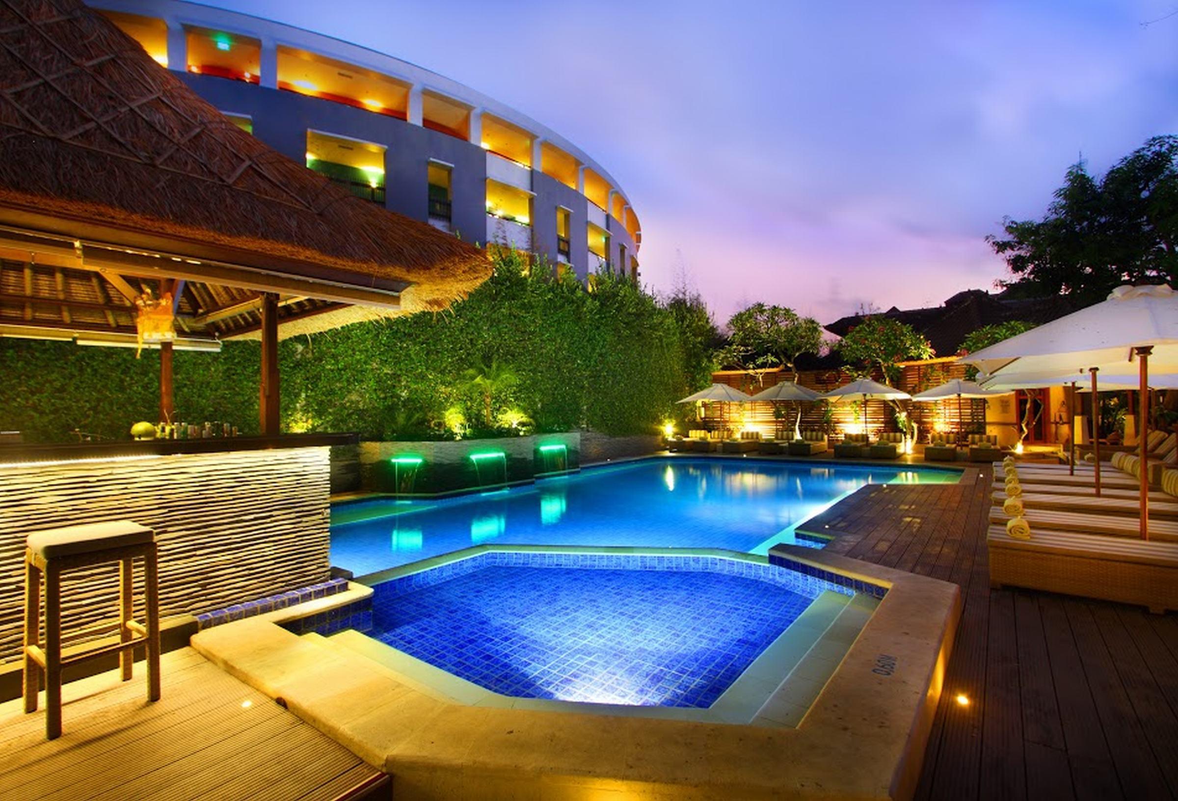 Alamkulkul Boutique Resor Legian (Bali)