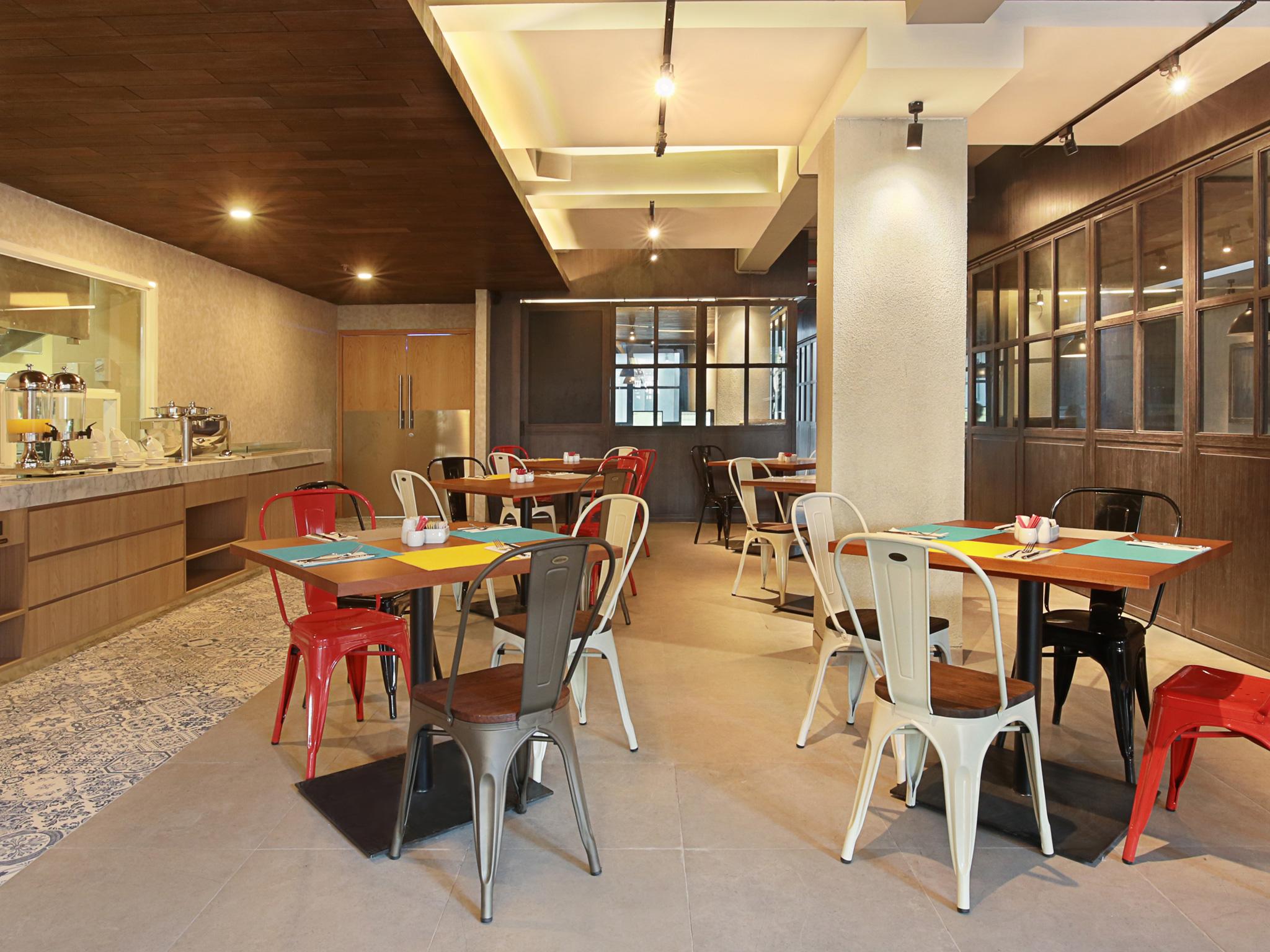 Ibis Bali Street Hotel Legian