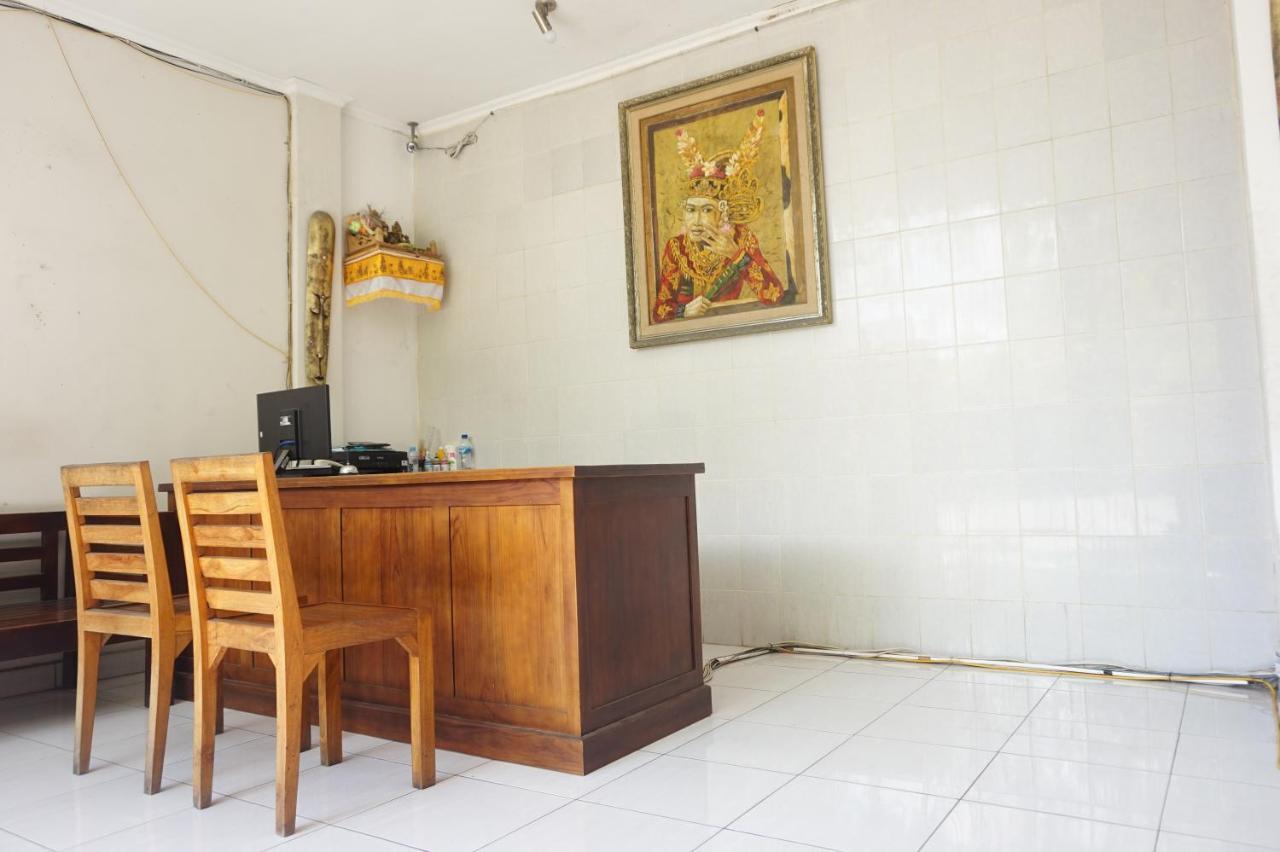 Oyo 90990 Surya 2* Legian (Bali)