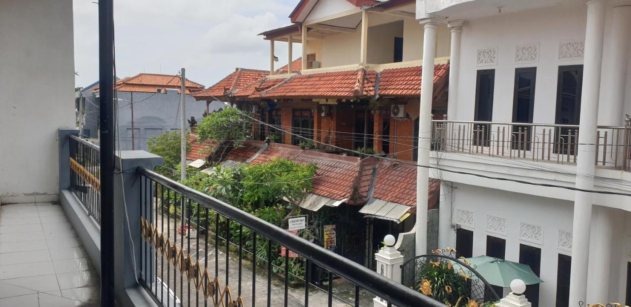 Hotel Oyo 90990 Surya Legian (Bali)