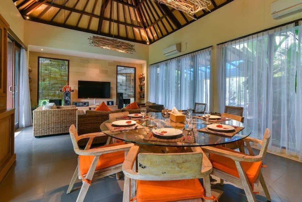 Villa Intan Legian (Bali)