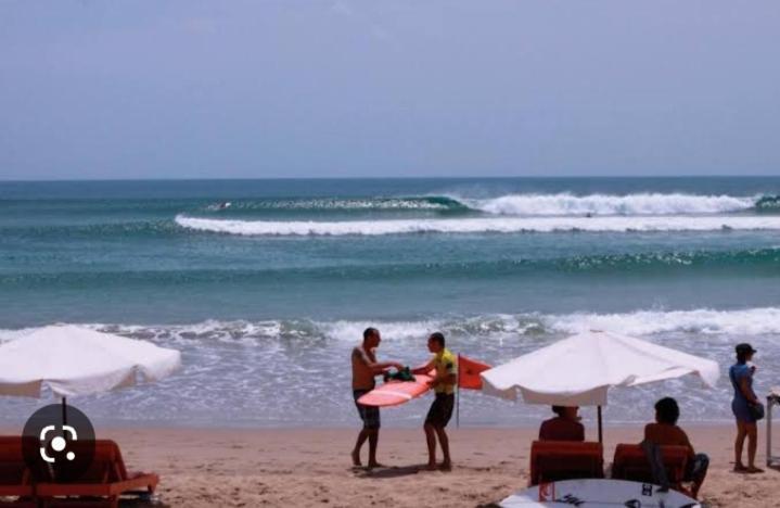 Wyanna * Legian