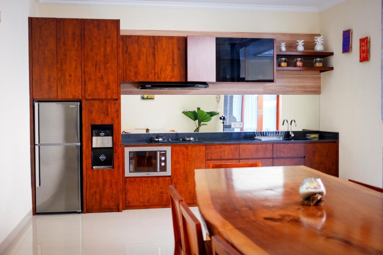Intan Seminyak Villa *