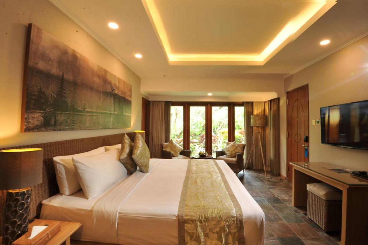 Puri Raja 4*