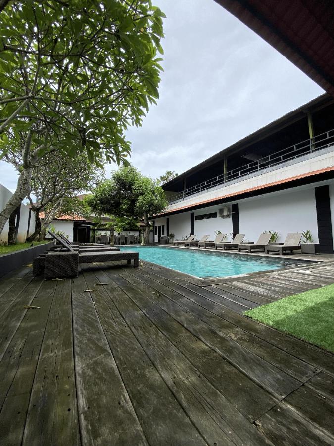 Hostel Mirah *