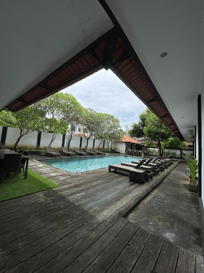 Hostel Mirah
