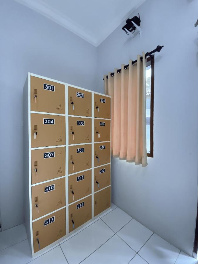 Hostel Mirah Legian (Bali)