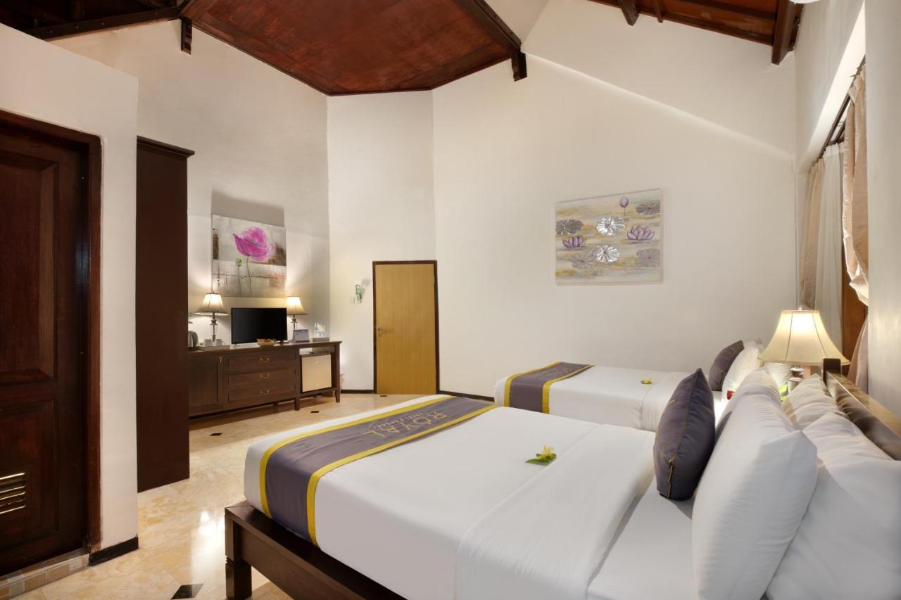 Royal Tunjung Hotel&villa - Chse Certified Taman liburan