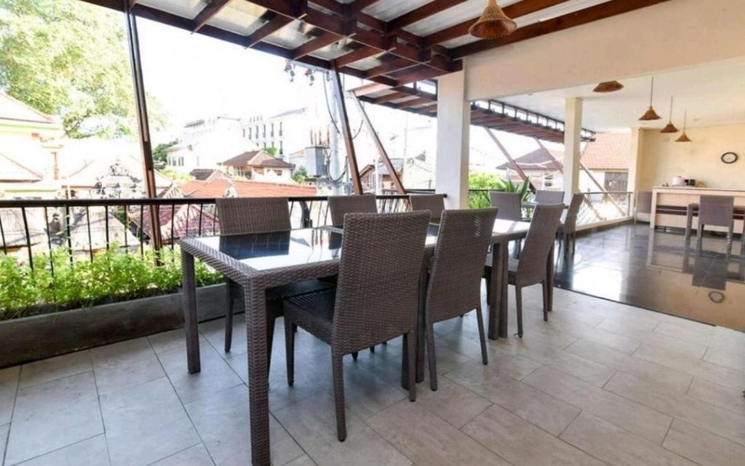 Keola Hotel Legian (Bali)