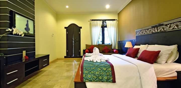 Intan Seminyak * Legian (Bali)