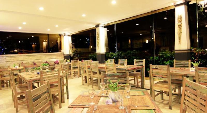 Royal Tunjung Hotel&villa - Chse Certified 3*