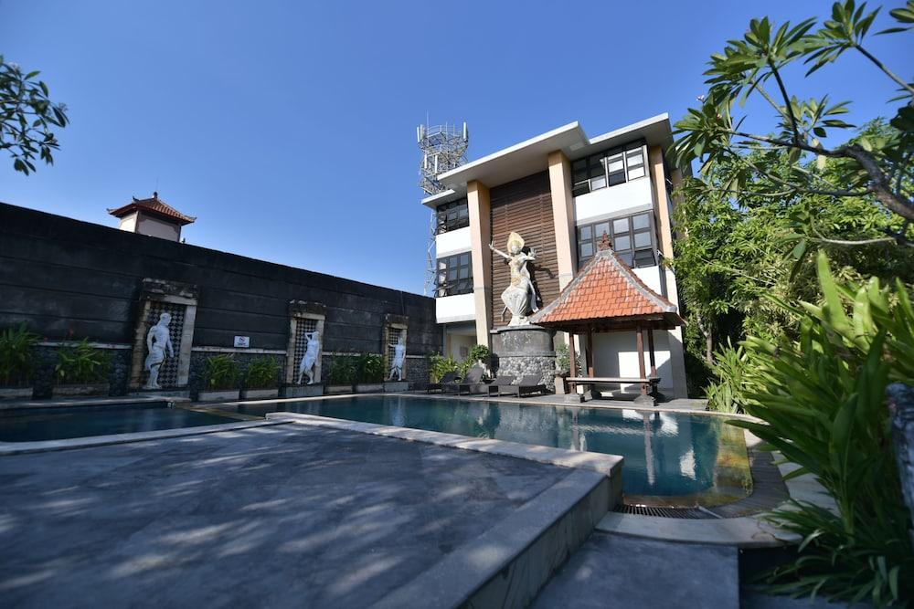 Sandat 3* Legian