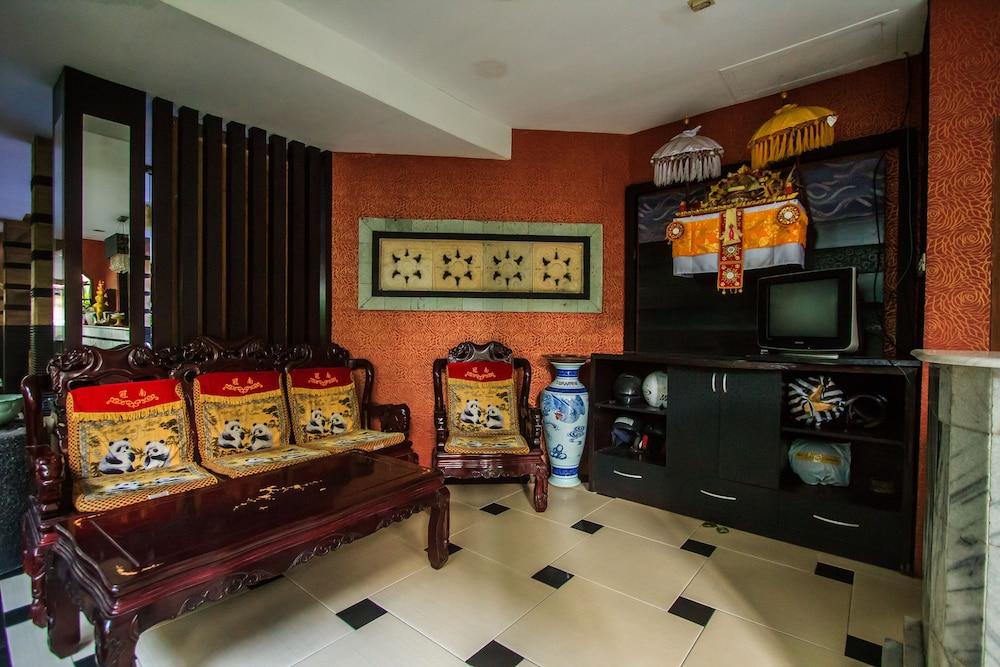 Sri Ratu 2* Legian (Bali)
