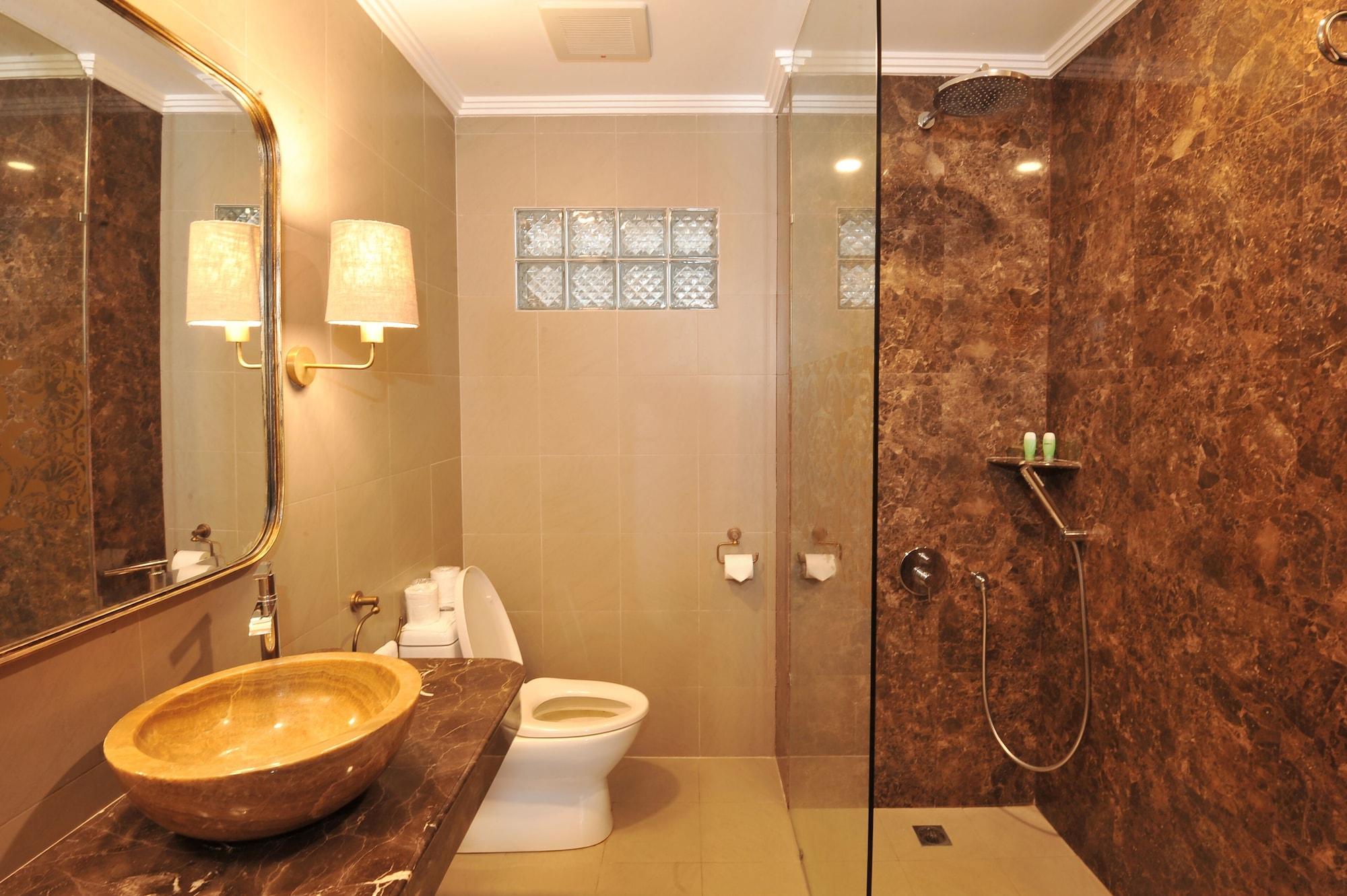 Hotel Puri Raja Legian (Bali)