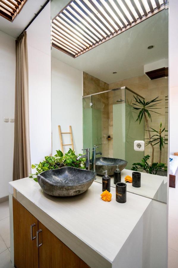 2 Bedrooms Dewi Sri Private Pool Seminyak *