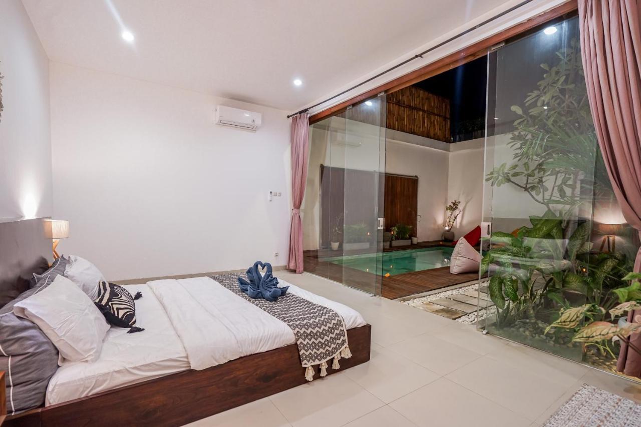 Villa 2 Bedrooms Dewi Sri Private Pool Seminyak