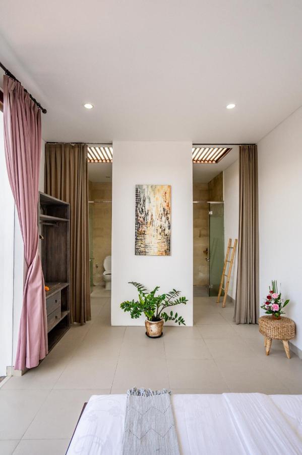 2 Bedrooms Dewi Sri Private Pool Seminyak * Legian (Bali)