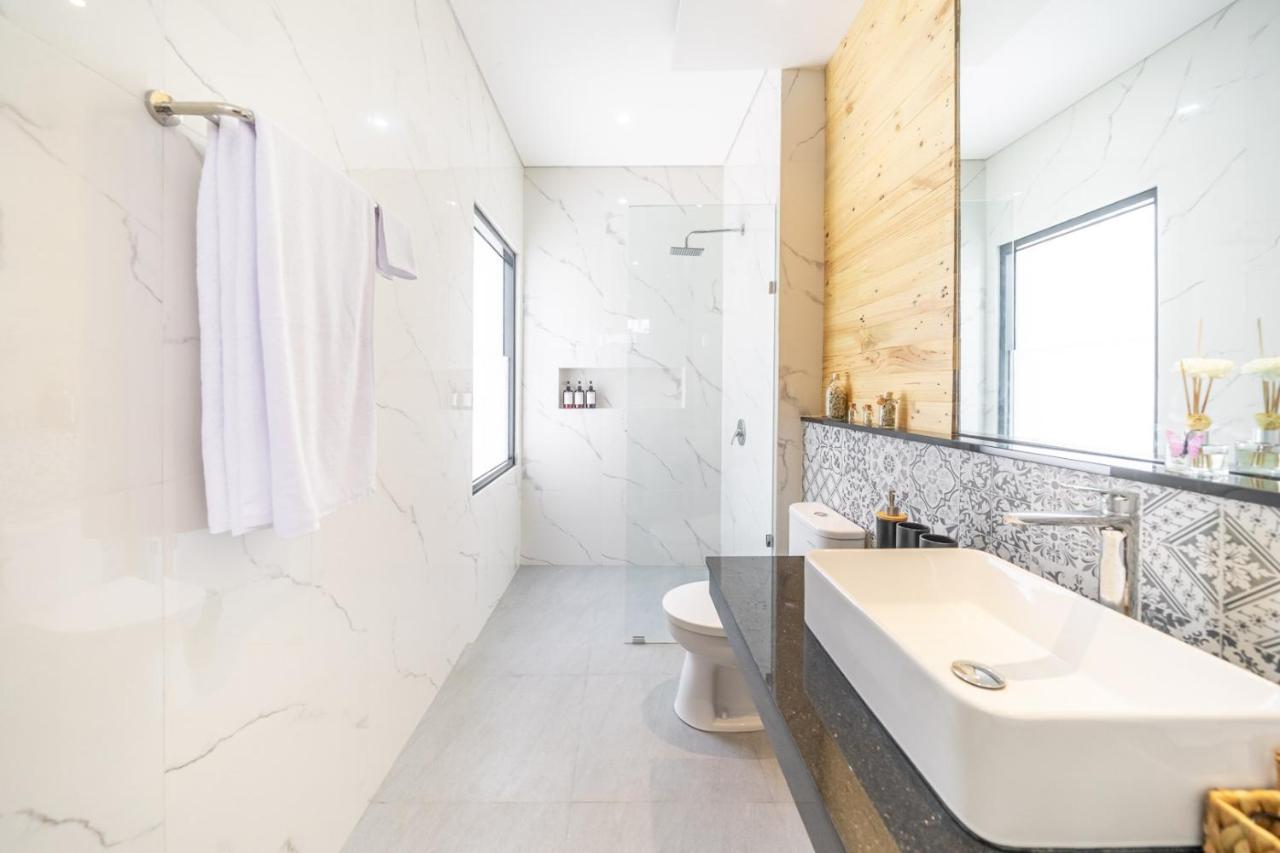 New Modern In Bali Villa