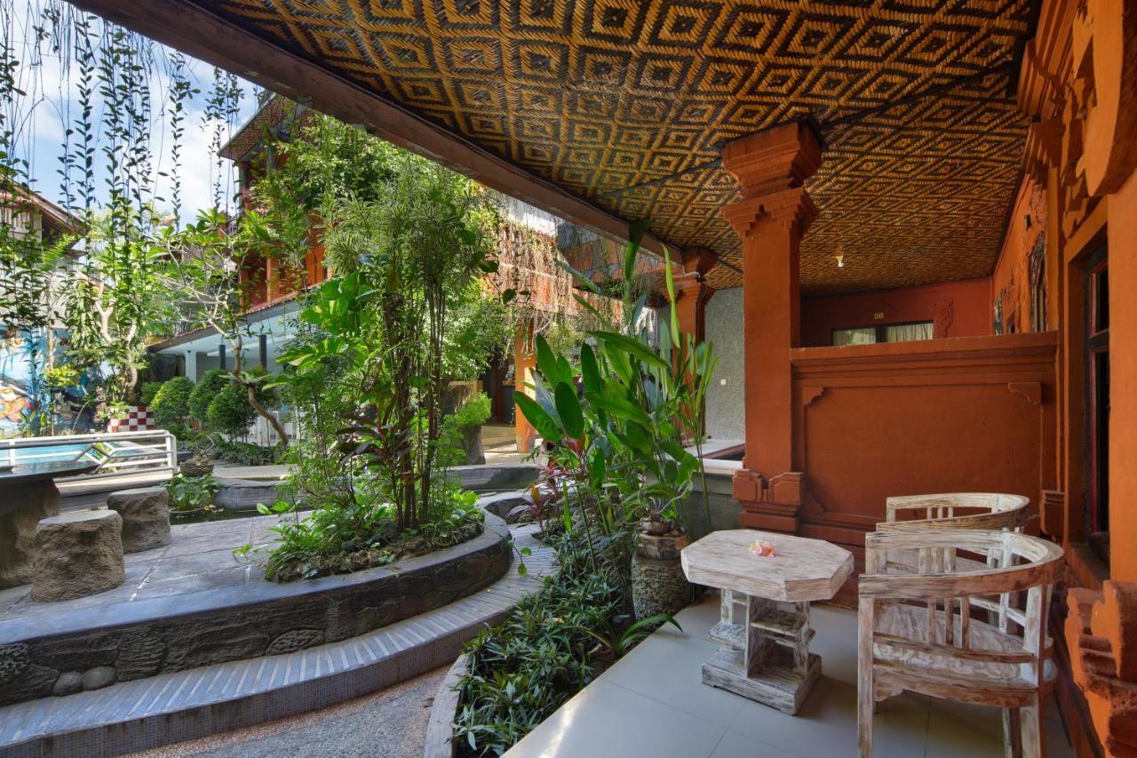 Hotel Lumbung Sari Legian (Bali)