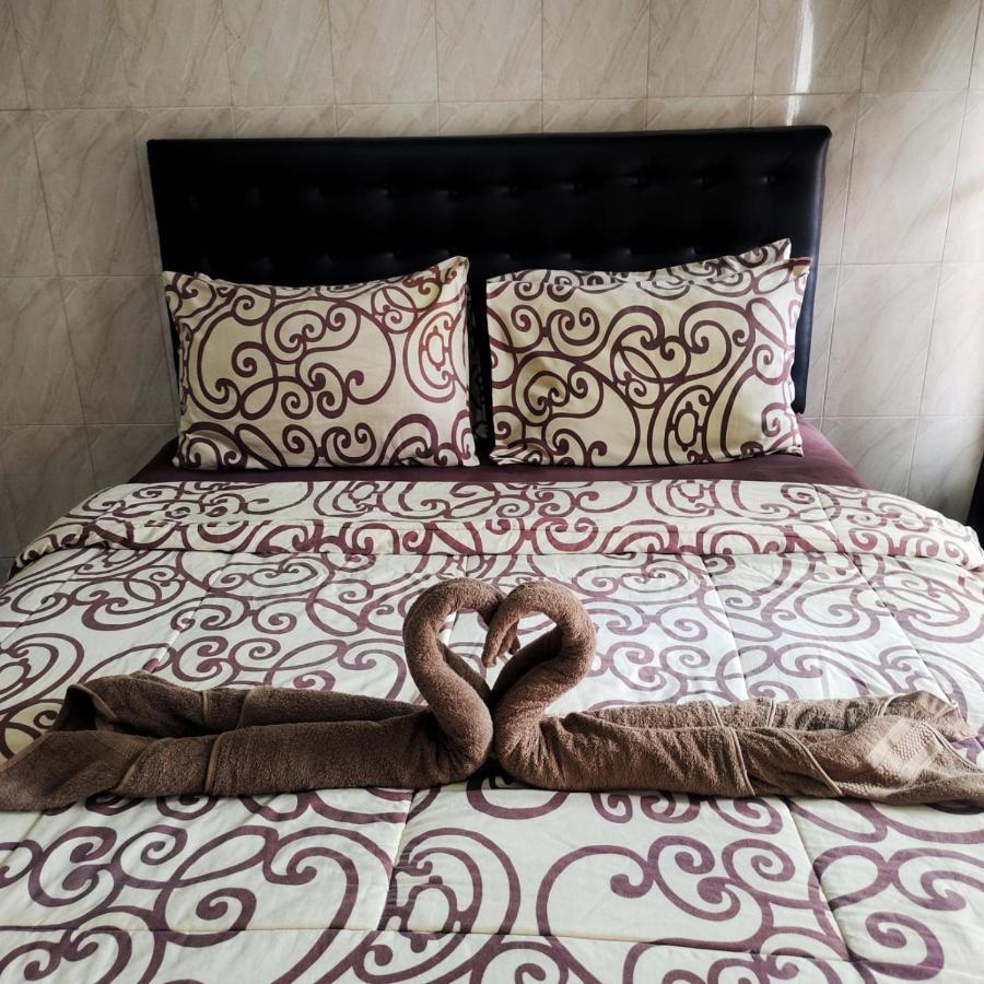 Guest house Santhi Graha By Naulitabitha Legian (Bali)