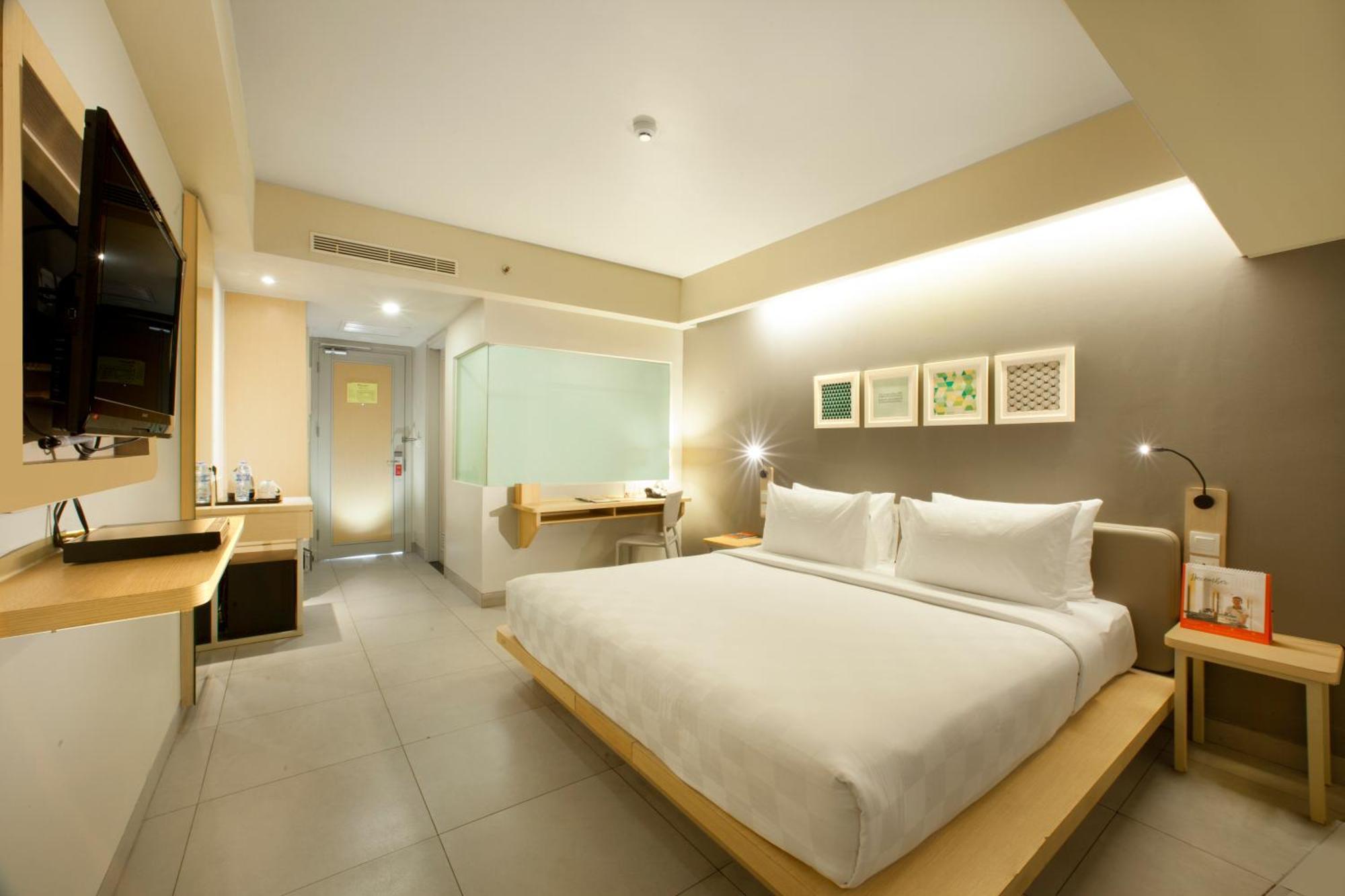 Sevn Hotel Legian (Bali)
