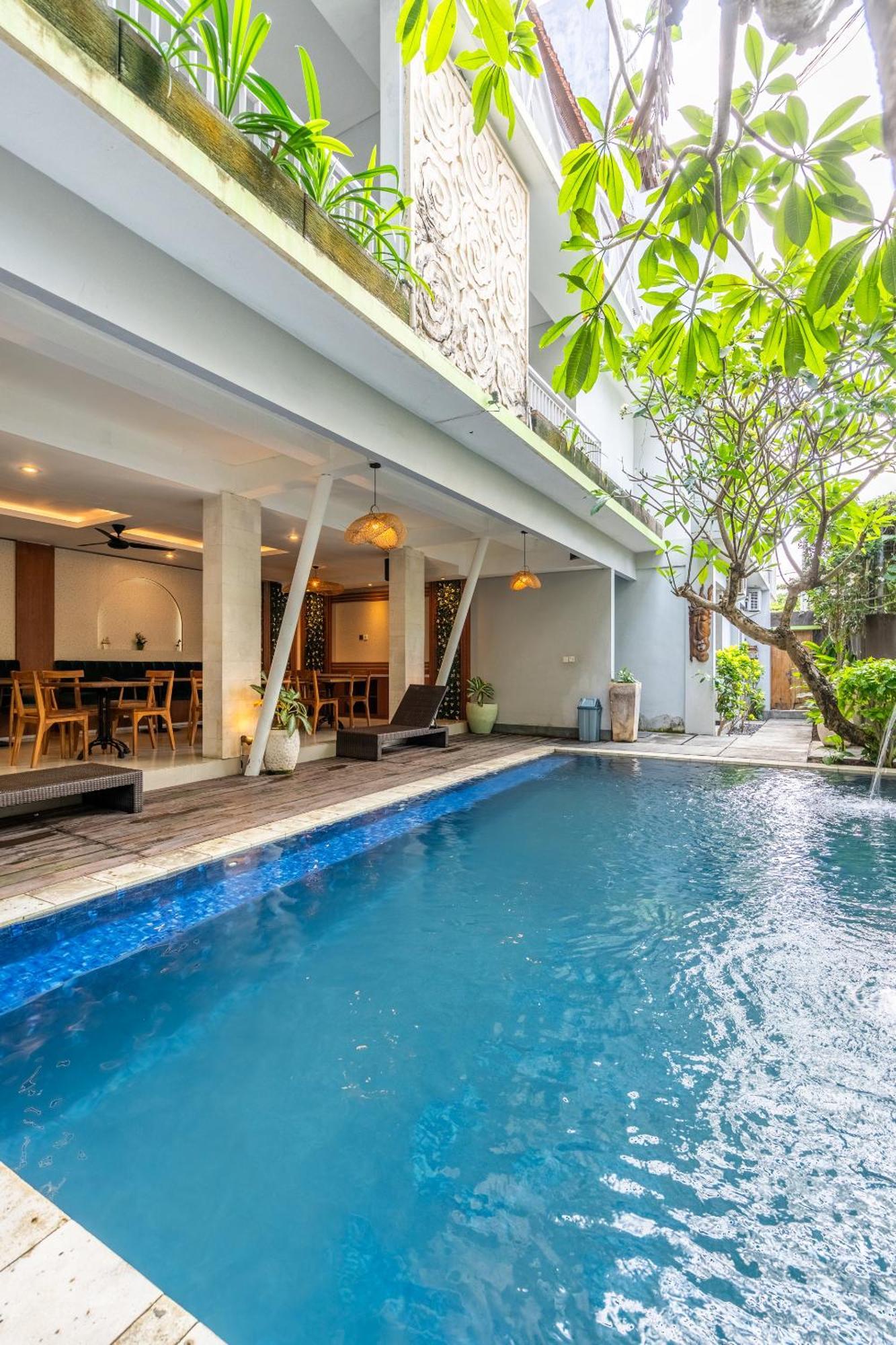 Casa Dasa 3* Legian (Bali)