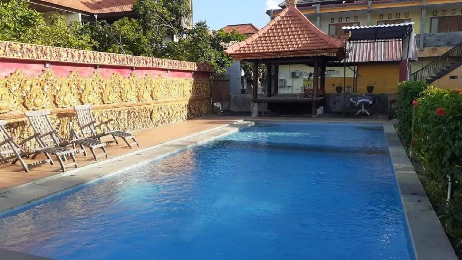 Kuta Paradise 777 Hotel 3*