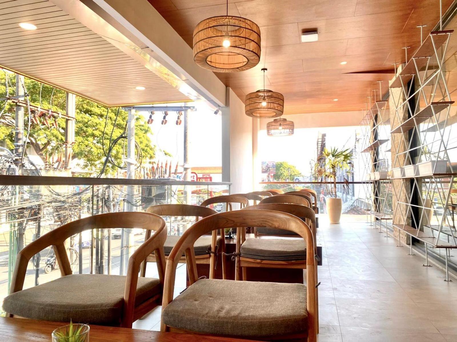 Kuta Majesty By Urban Styles Hotel